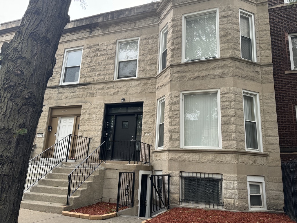 6609 South Marquette Road Chicago, IL 60637 - Photo 2 of 18