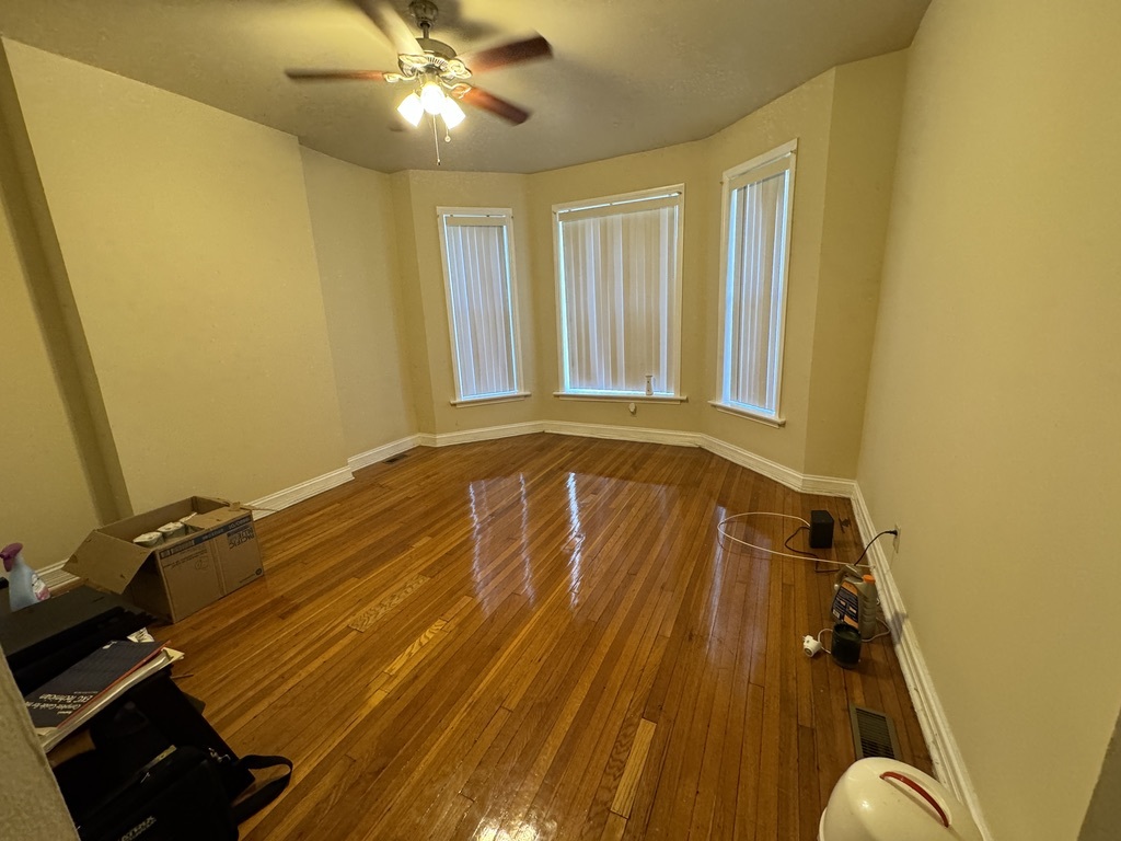 6609 South Marquette Road Chicago, IL 60637 - Photo 3 of 18
