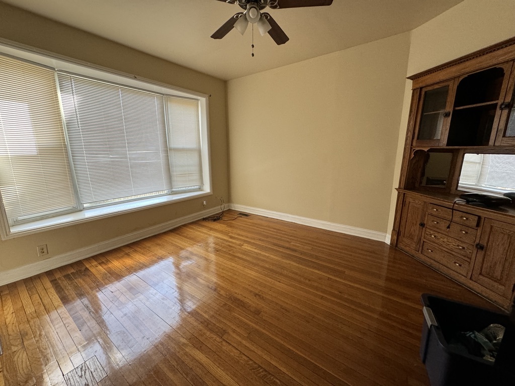 6609 South Marquette Road Chicago, IL 60637 - Photo 9 of 18