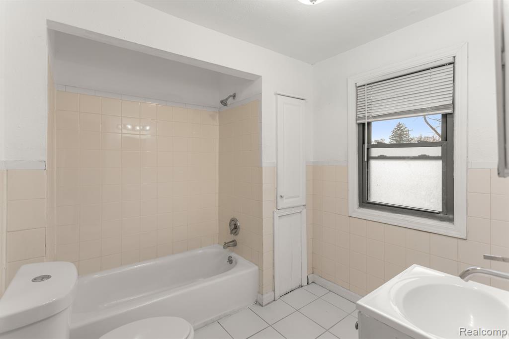 16511 Appoline Street Detroit, MI 48235 - Photo 19 of 30 Gallery Image 19