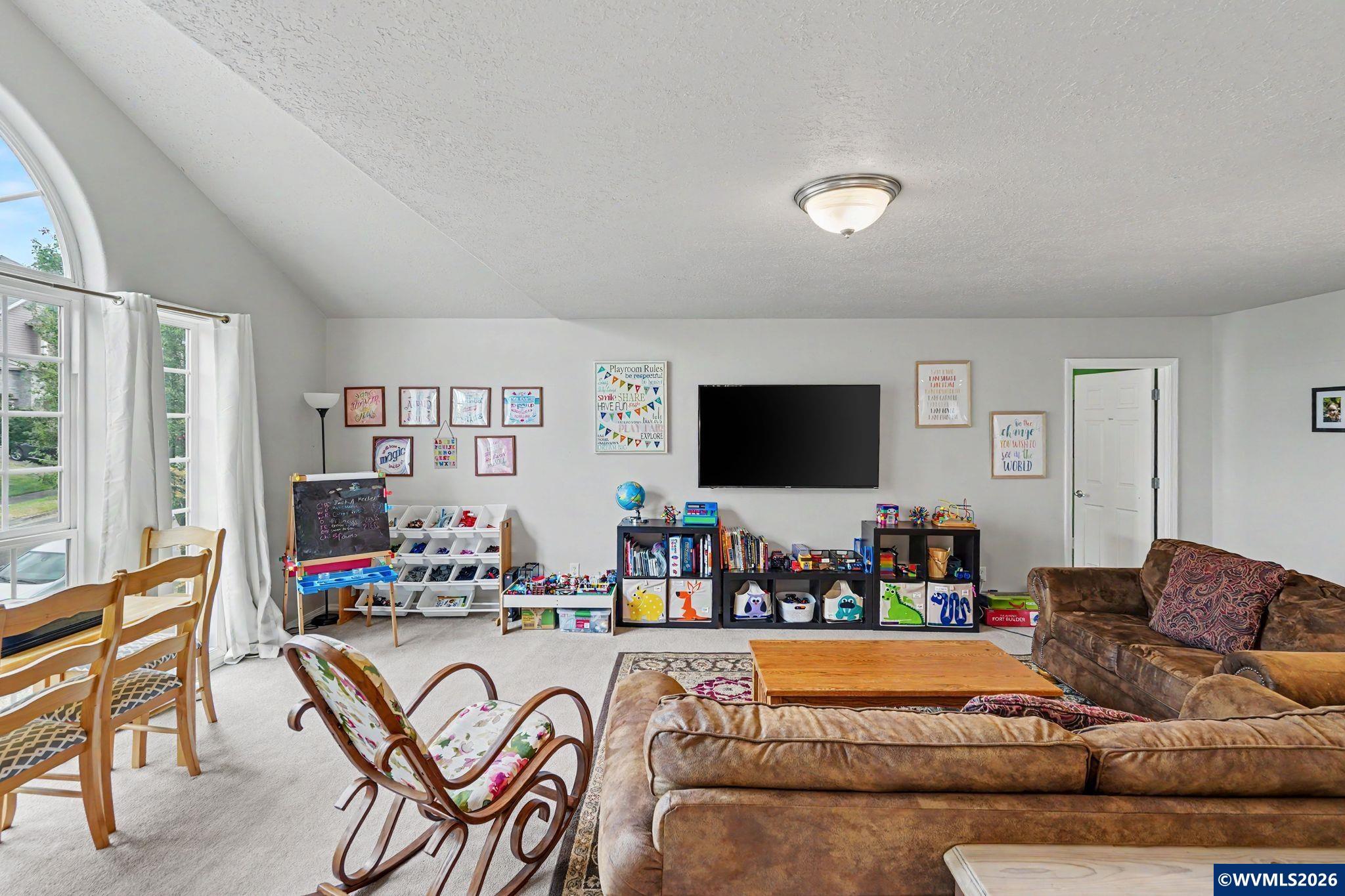 151 Breyonna Way Silverton, OR 97381 - Photo 26 of 49
