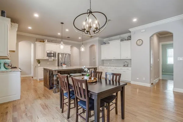 $735,000 | 305 Arrowhead Pass, Keller, TX 76248