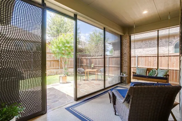 $735,000 | 305 Arrowhead Pass, Keller, TX 76248