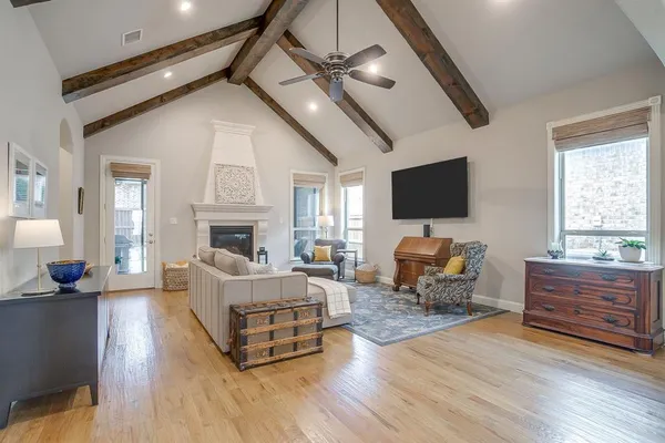$735,000 | 305 Arrowhead Pass, Keller, TX 76248