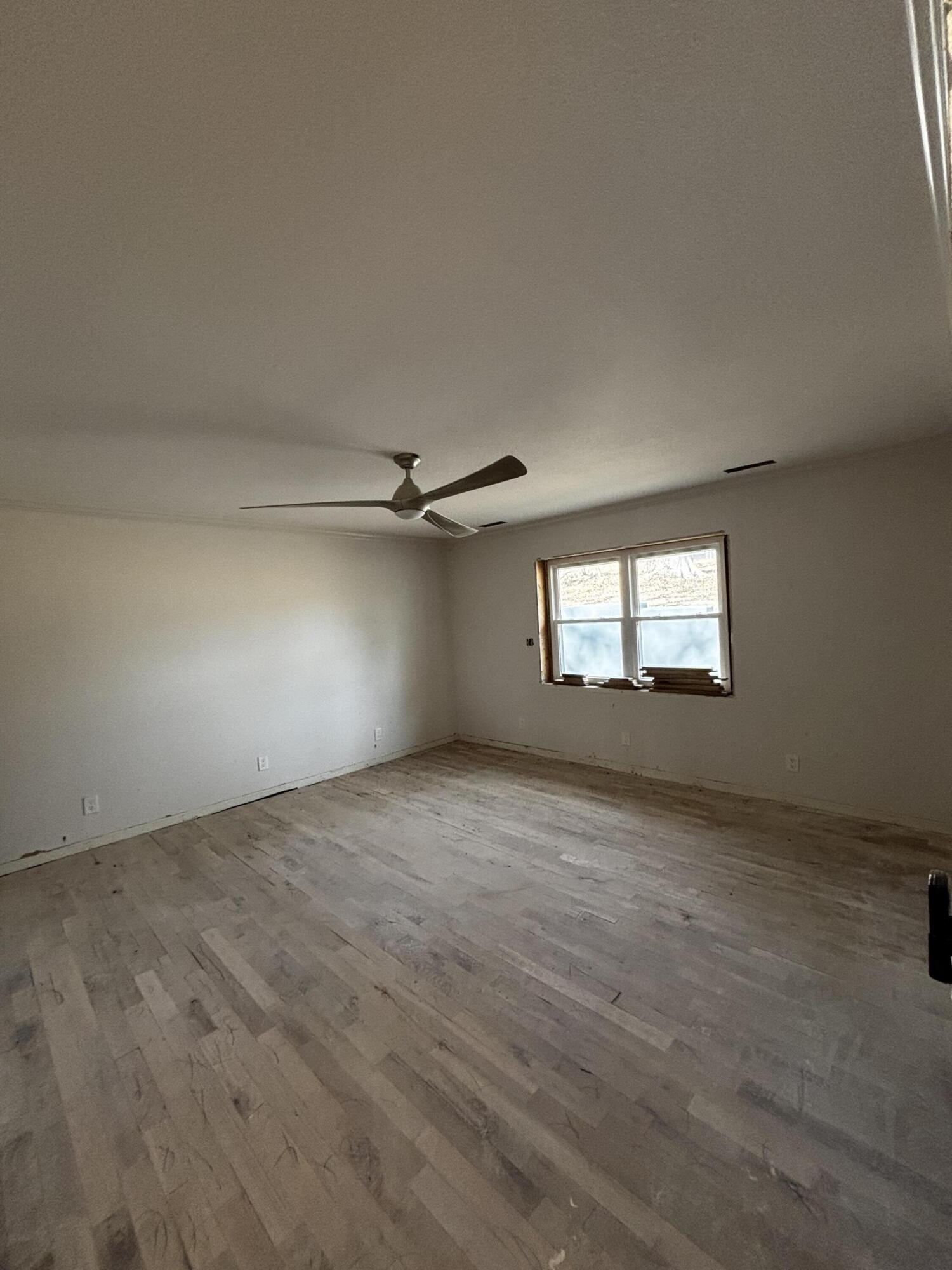 2139 South Shore Acres Road Soddy Daisy, TN 37379 - Photo 20 of 43 IMG_3869