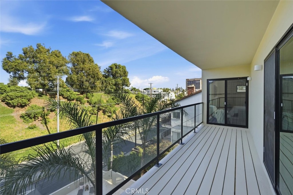 8140 Calabar Avenue Playa del Rey, CA 90293 - Photo 33 of 60 a view of a balcony with wooden floor