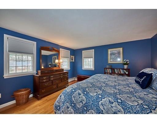 272 Captain Road Longmeadow, MA 01106 - Photo 18 of 30