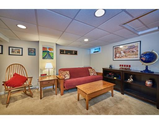 272 Captain Road Longmeadow, MA 01106 - Photo 26 of 30