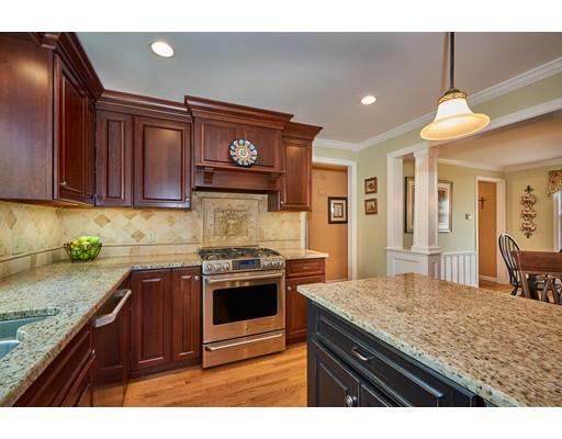 272 Captain Road Longmeadow, MA 01106 - Photo 8 of 30