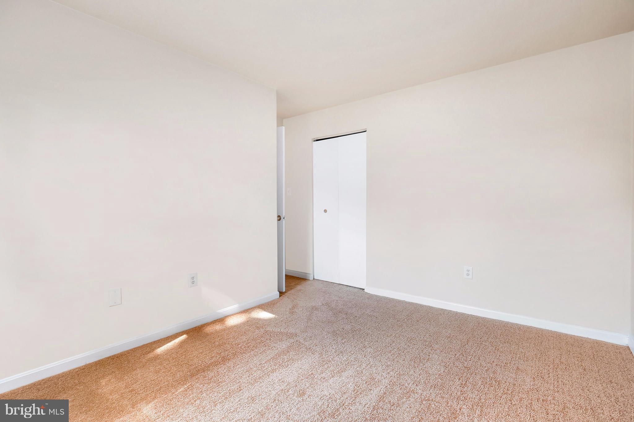 41 Kinsman View Circle Silver Spring, MD 20901 - Photo 20 of 30 Bedroom