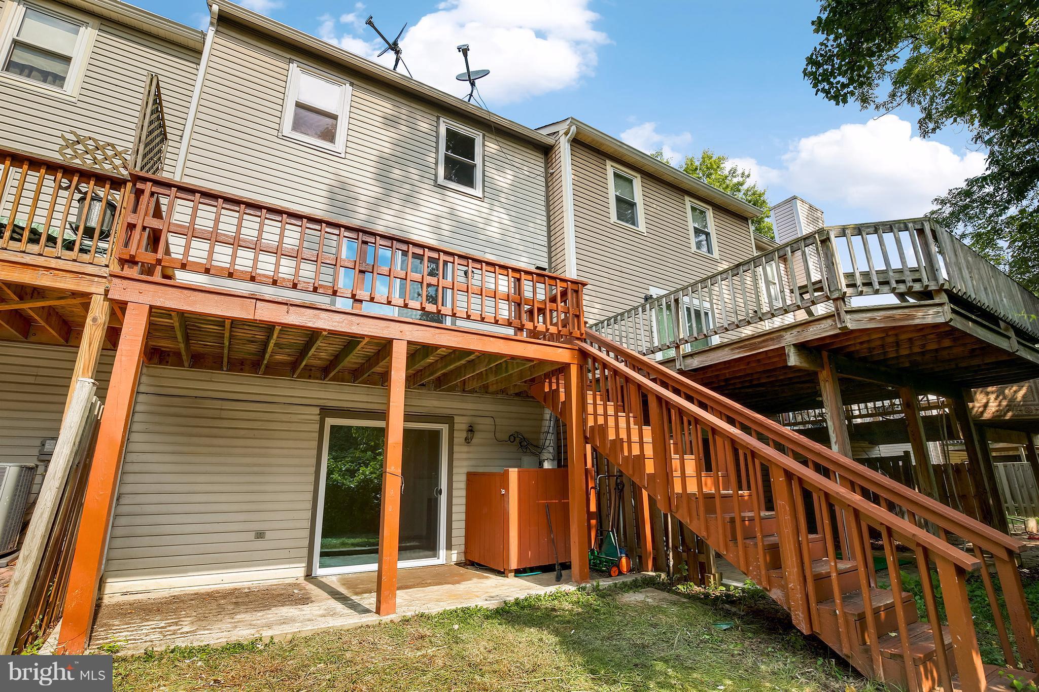 41 Kinsman View Circle Silver Spring, MD 20901 - Photo 30 of 30 Exterior (Rear)