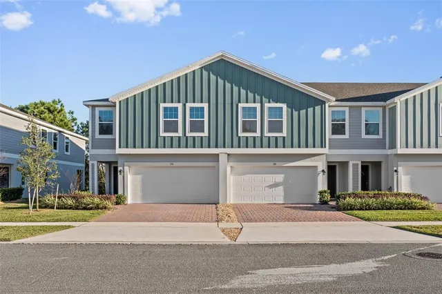 $379,900 | 156 Glass Onion Drive, Groveland, FL 34737