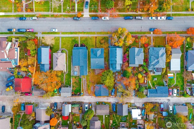 $575,000 | 1335 Humboldt Street, Bellingham, WA 98225