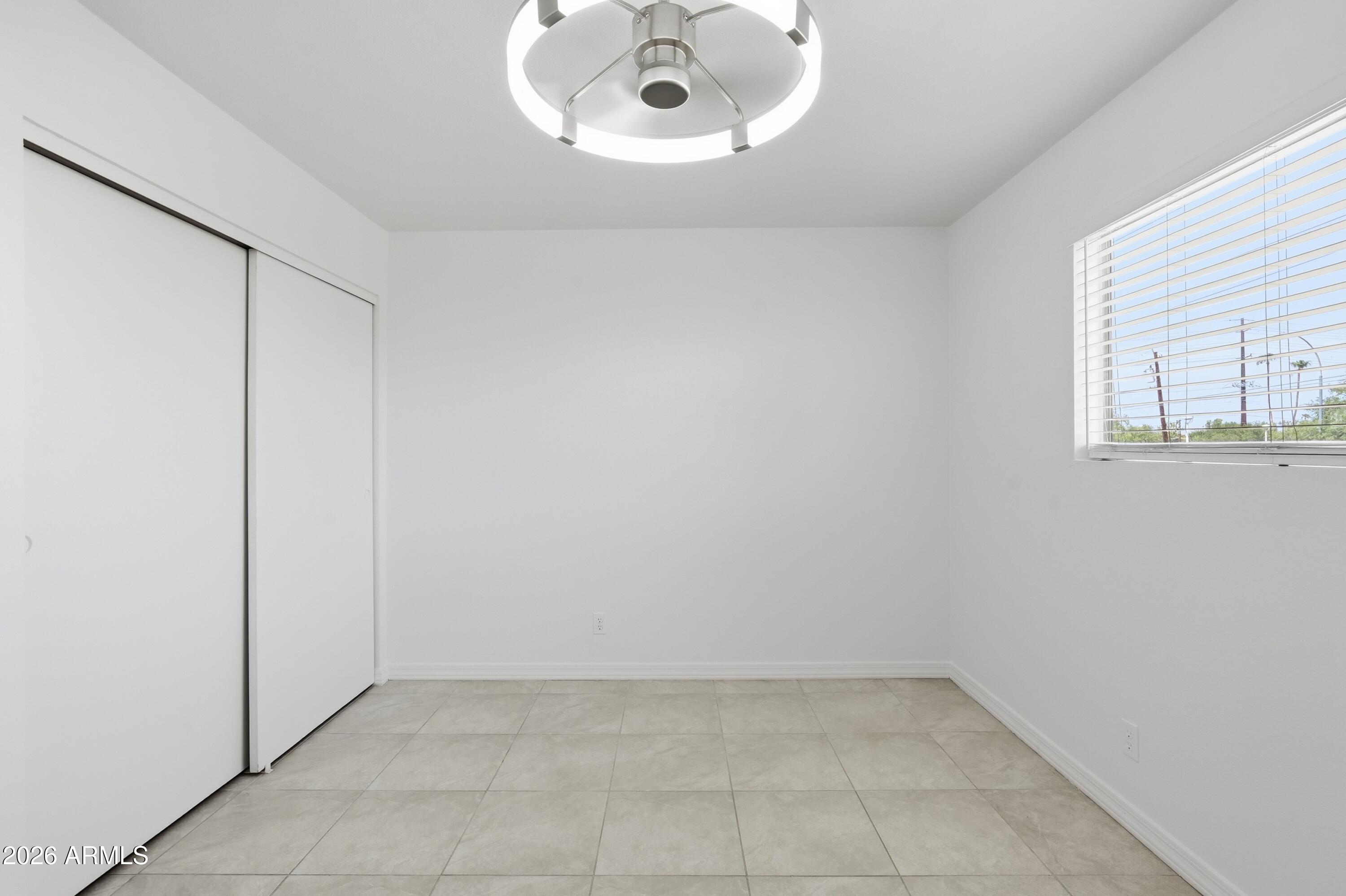 5525 East Thomas Road, Unit G7 Phoenix, AZ 85018 - Photo 16 of 31 .