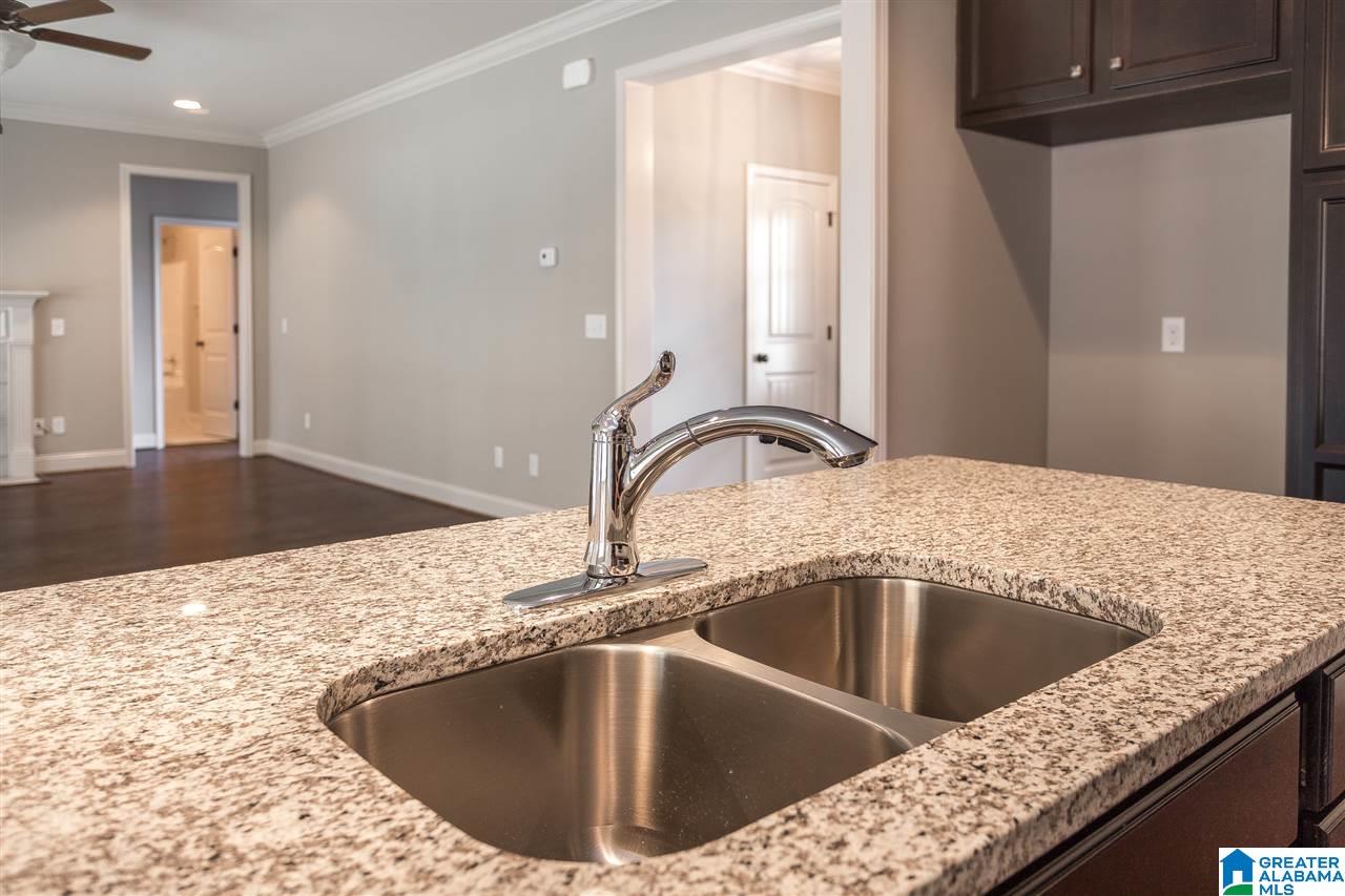9237 Jardin Circle Leeds, AL 35094 - Photo 15 of 35