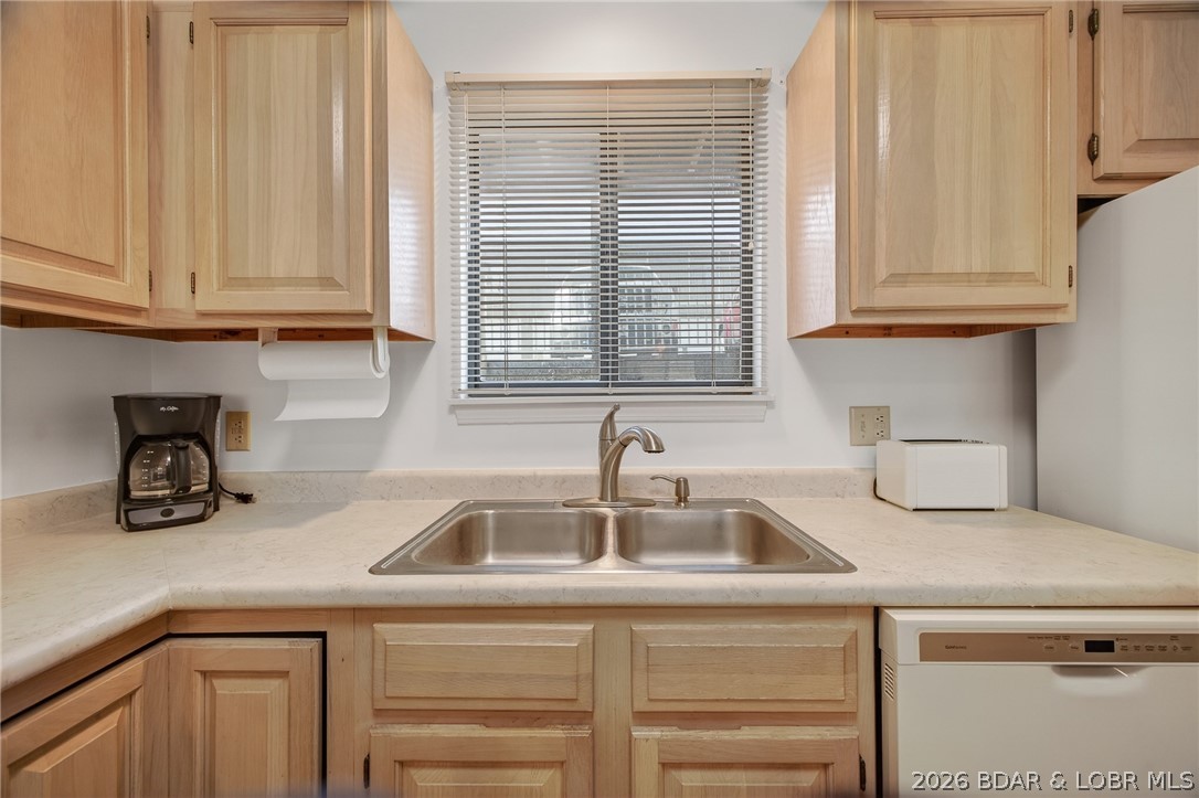 611 Lazy Days Road, Unit D1 Osage Beach, MO 65065 - Photo 12 of 30