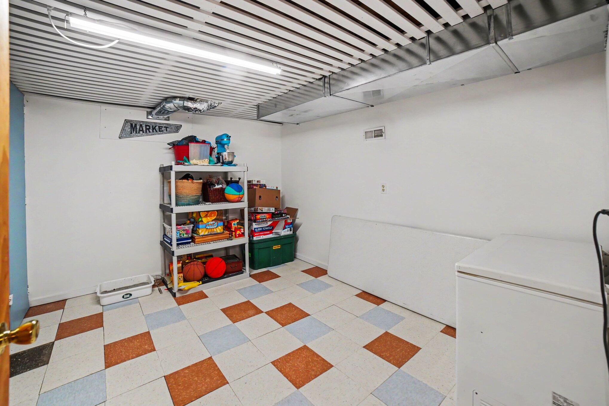 6987 East Beaverton Road Clare, MI 48617 - Photo 22 of 49 021_file_1149