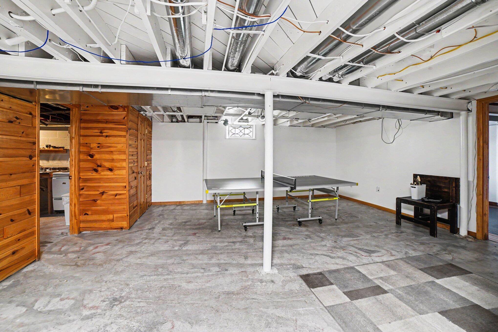 6987 East Beaverton Road Clare, MI 48617 - Photo 33 of 49 032_file_7389