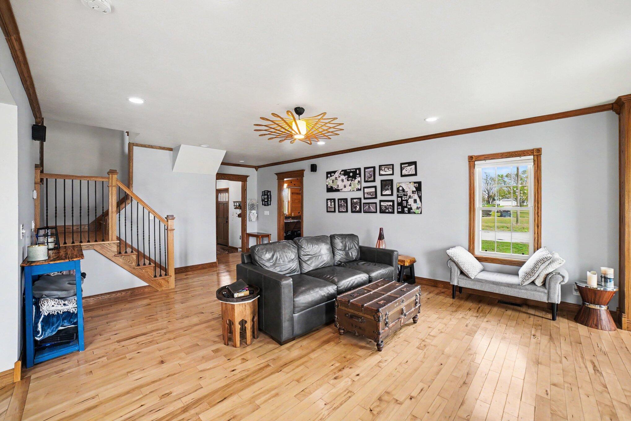 6987 East Beaverton Road Clare, MI 48617 - Photo 7 of 49 006_file_4293