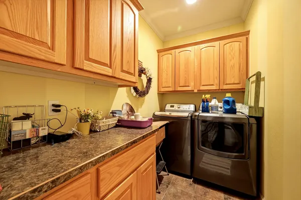 $630,000 | 543 North Pinnacle Drive, Buffalo, WY 82834