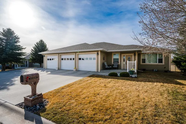$630,000 | 543 North Pinnacle Drive, Buffalo, WY 82834