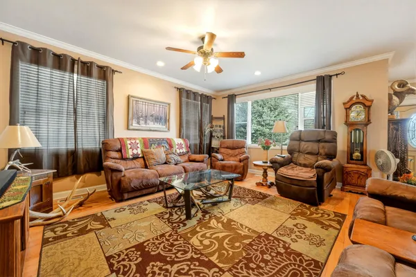 $630,000 | 543 North Pinnacle Drive, Buffalo, WY 82834