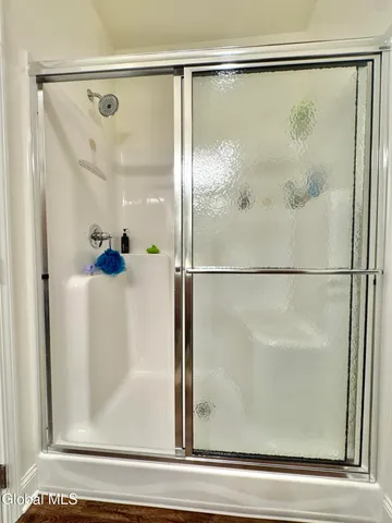 $569,900 | 25 Canterbury Lane, Bethlehem, NY 12054