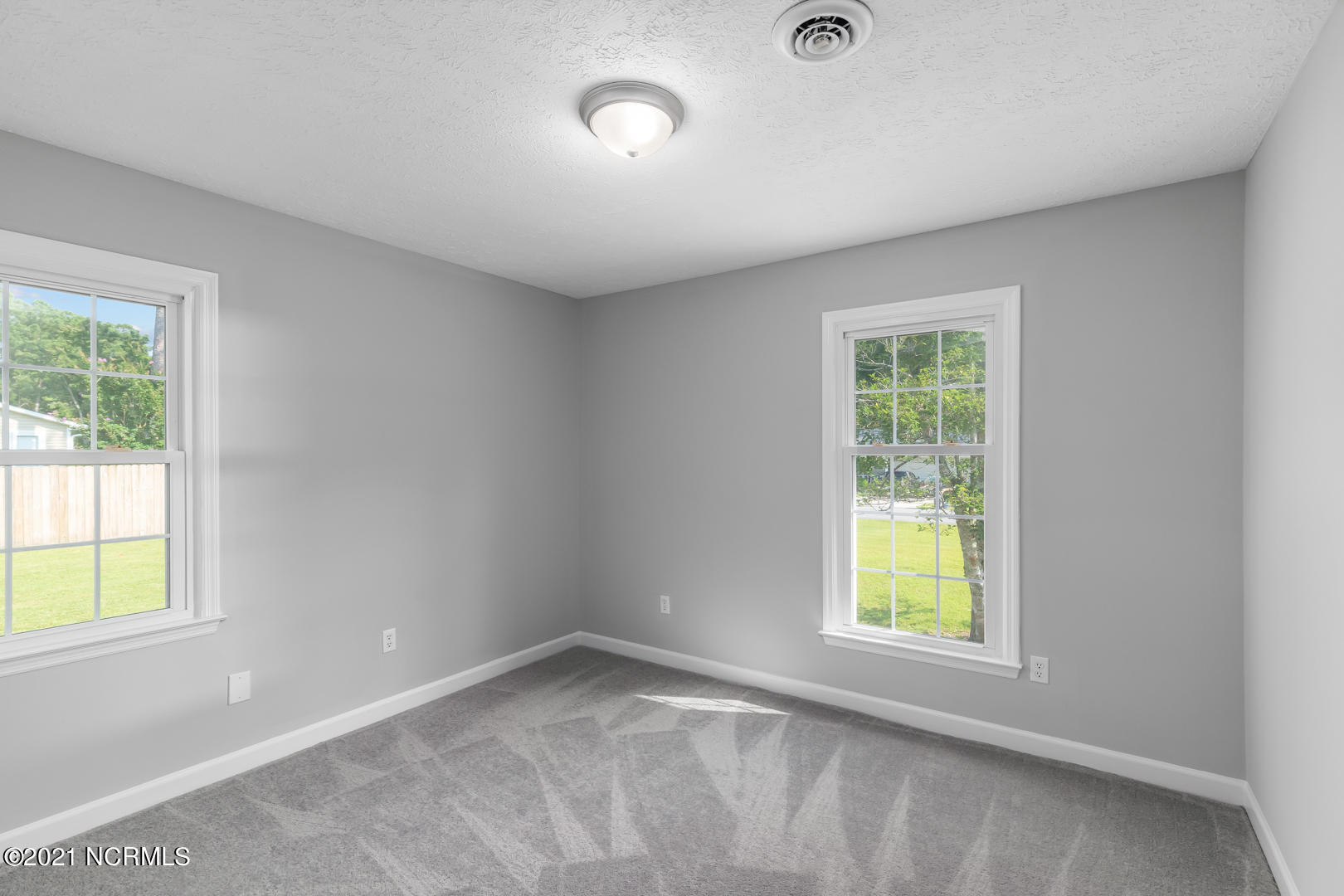 213 Manchester Road Havelock, NC 28532 - Photo 22 of 34 28