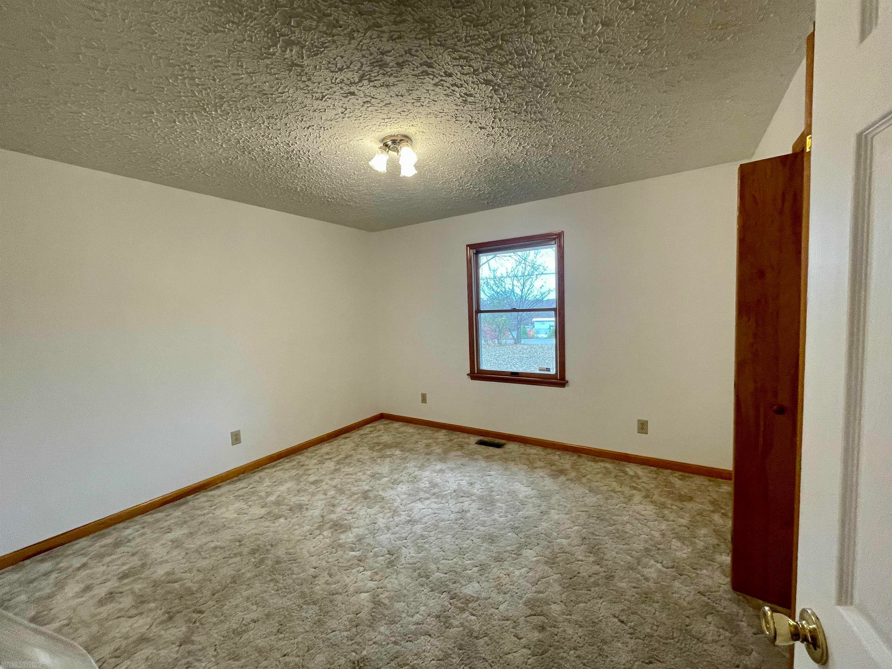 418 Merrimac Road Blacksburg, VA 24060 - Photo 12 of 25 Gallery Image 12