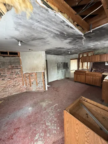 $61,900 | 212 Michigan Street, Walkerville, MI 49459