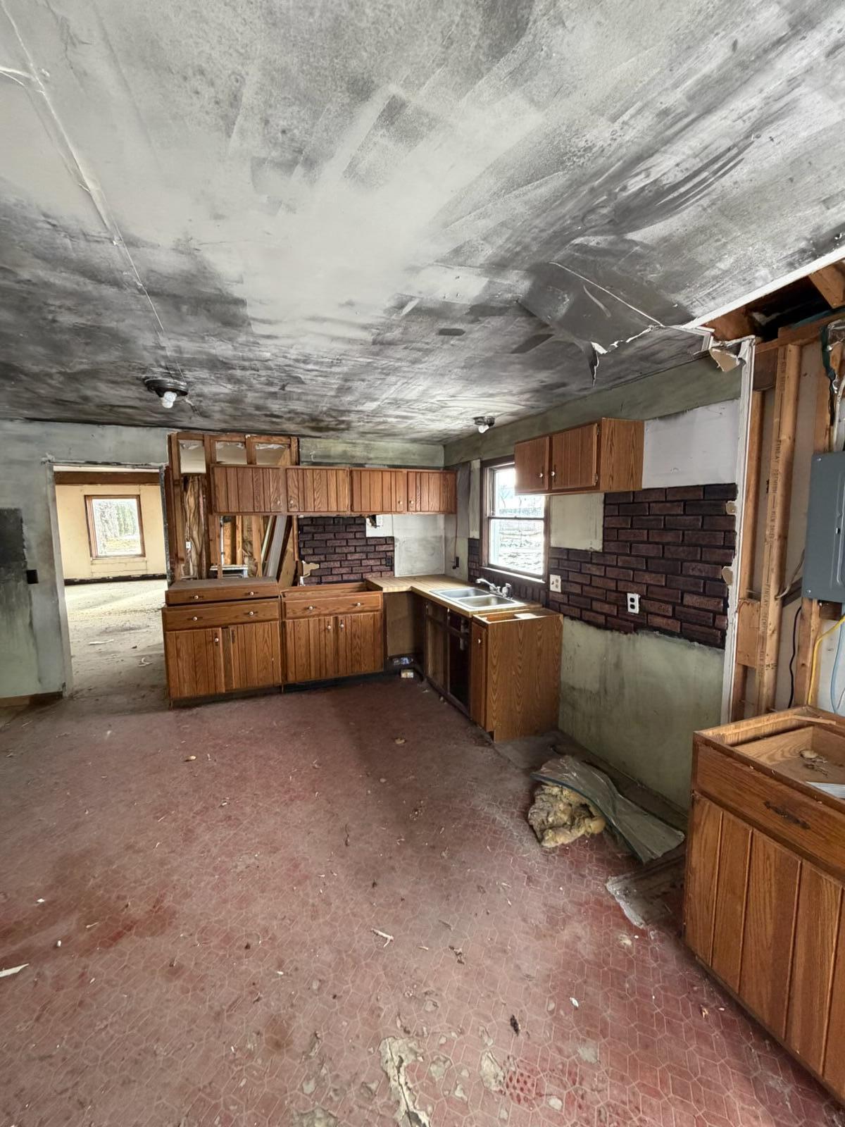 212 Michigan Street Walkerville, MI 49459 - Photo 12 of 21 IMG_0088