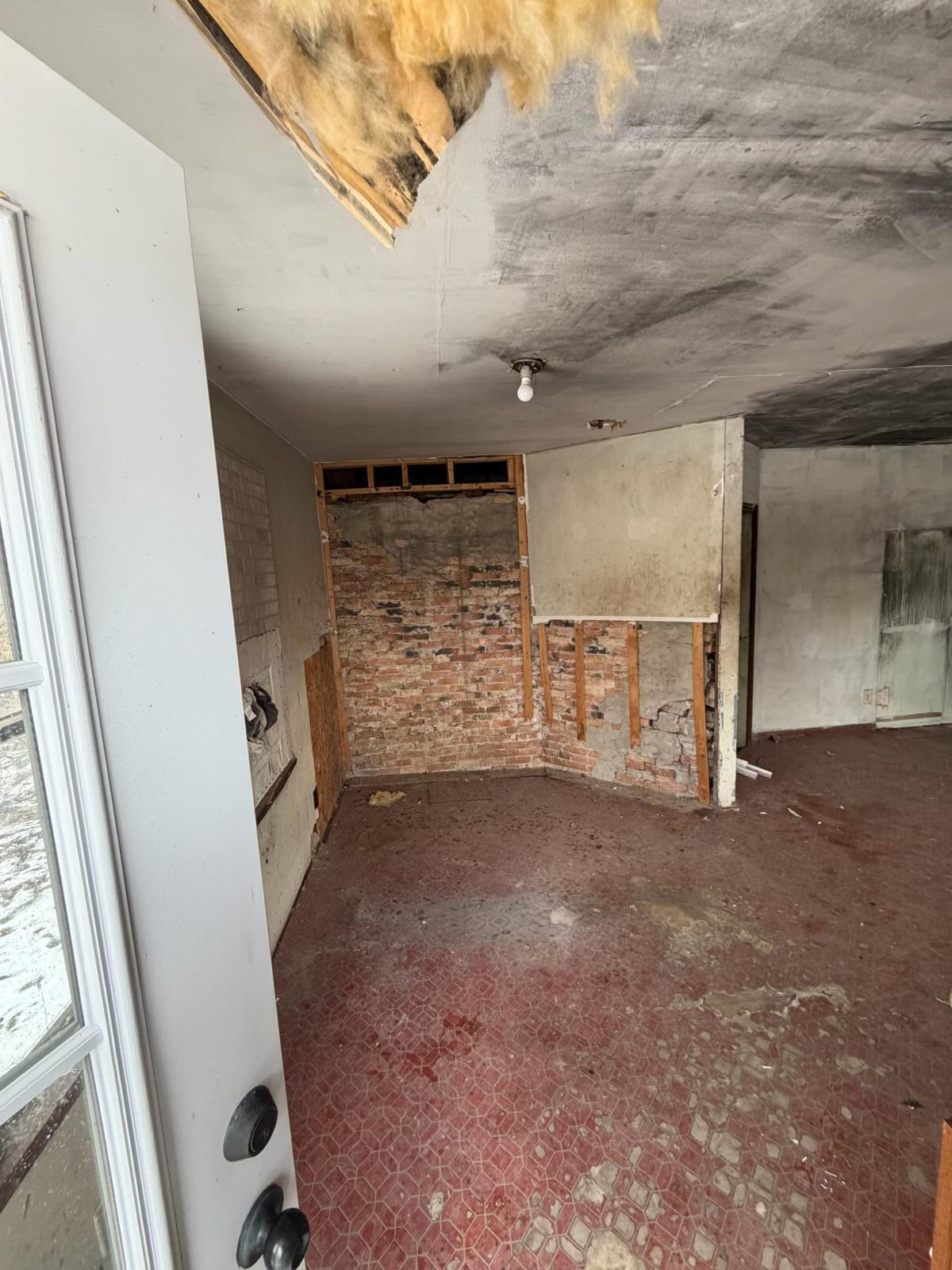 212 Michigan Street Walkerville, MI 49459 - Photo 10 of 21 IMG_0081