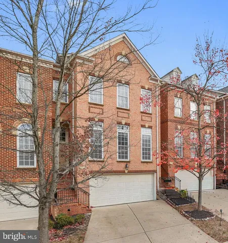 $3,500 | 7106 Point Replete Circle, Fort Belvoir, VA 22060