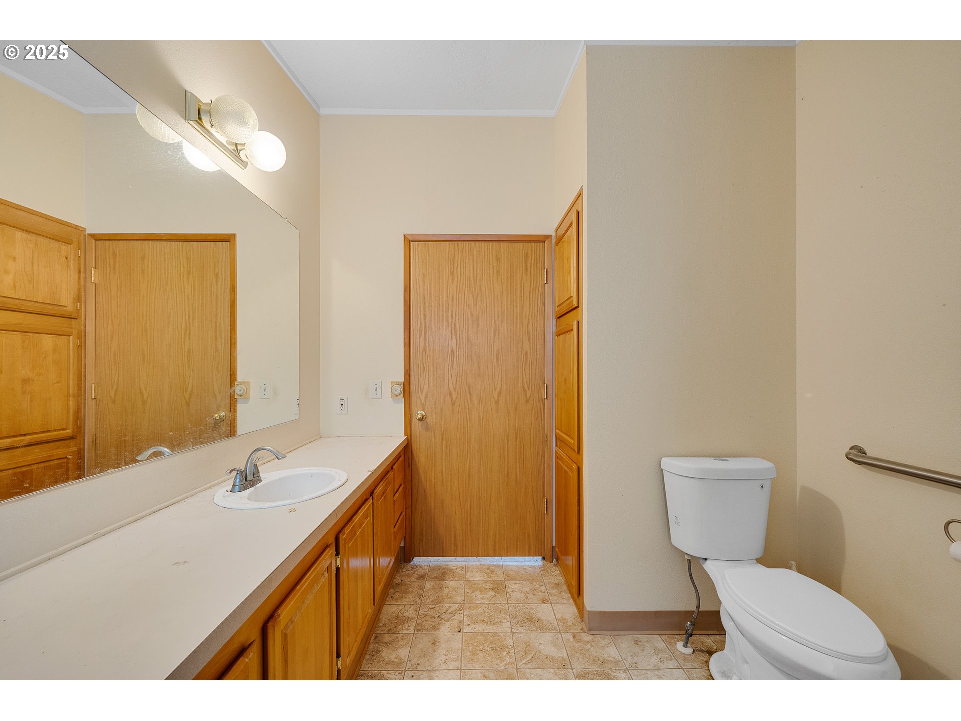 3710 Maple Lane Tillamook, OR 97141 - Photo 9 of 18