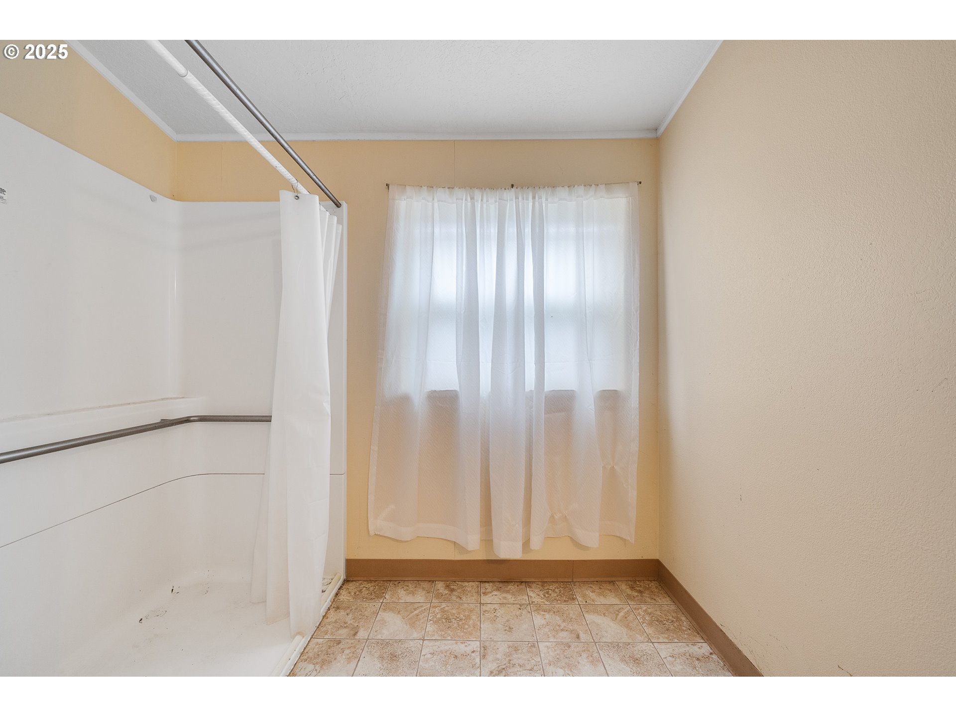 3710 Maple Lane Tillamook, OR 97141 - Photo 10 of 18