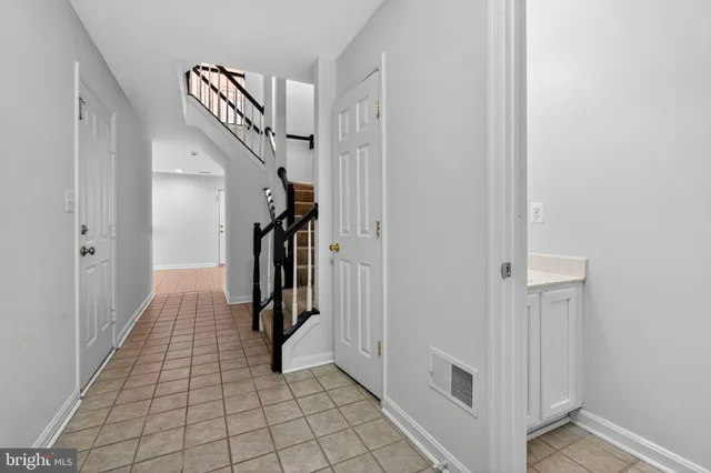 a hallway with closet