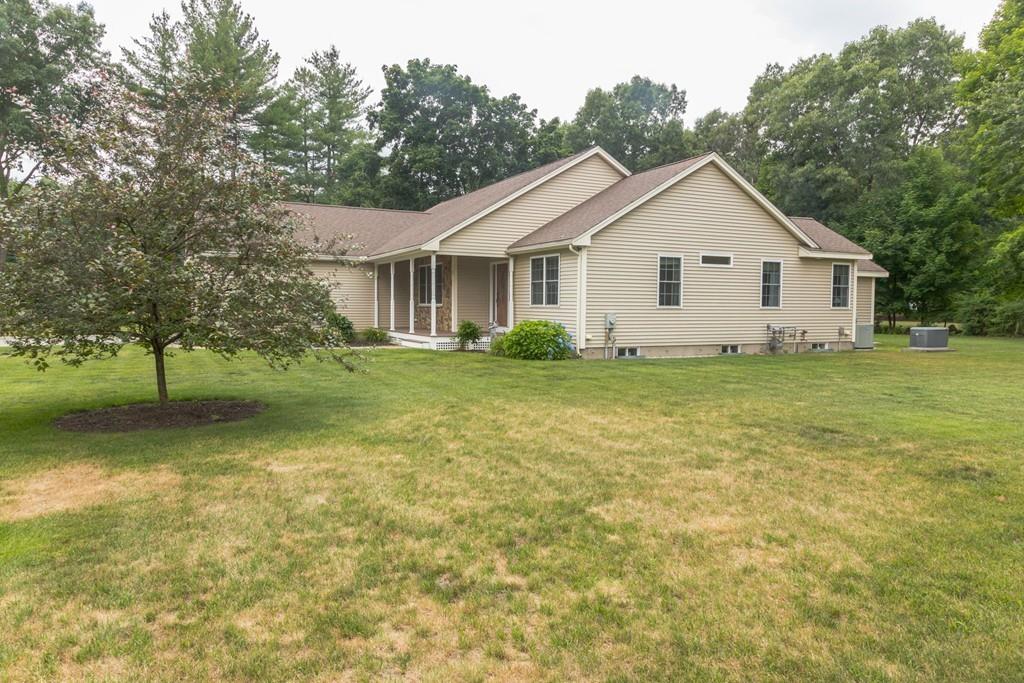 3 Schofield Road Chelmsford, MA 01824 - Photo 3 of 41 Gallery Image 3