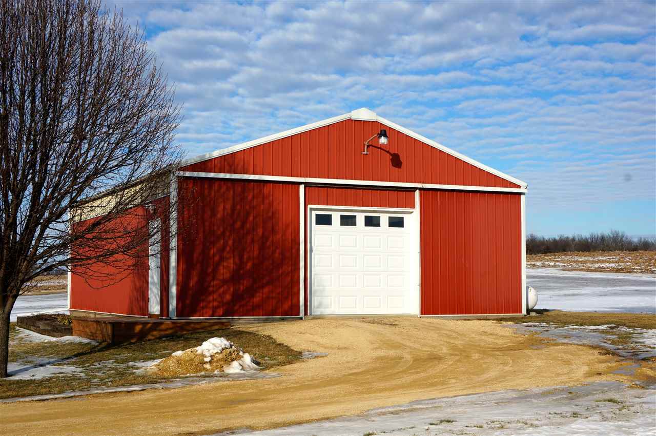 11923 North Hoisington Road Byron, IL 61010 - Photo 2 of 24 Gallery Image 2