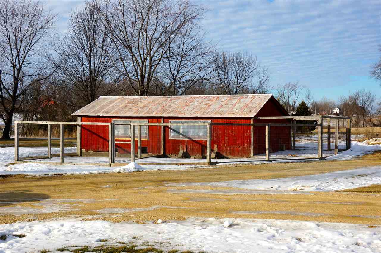 11923 North Hoisington Road Byron, IL 61010 - Photo 3 of 24 Gallery Image 3