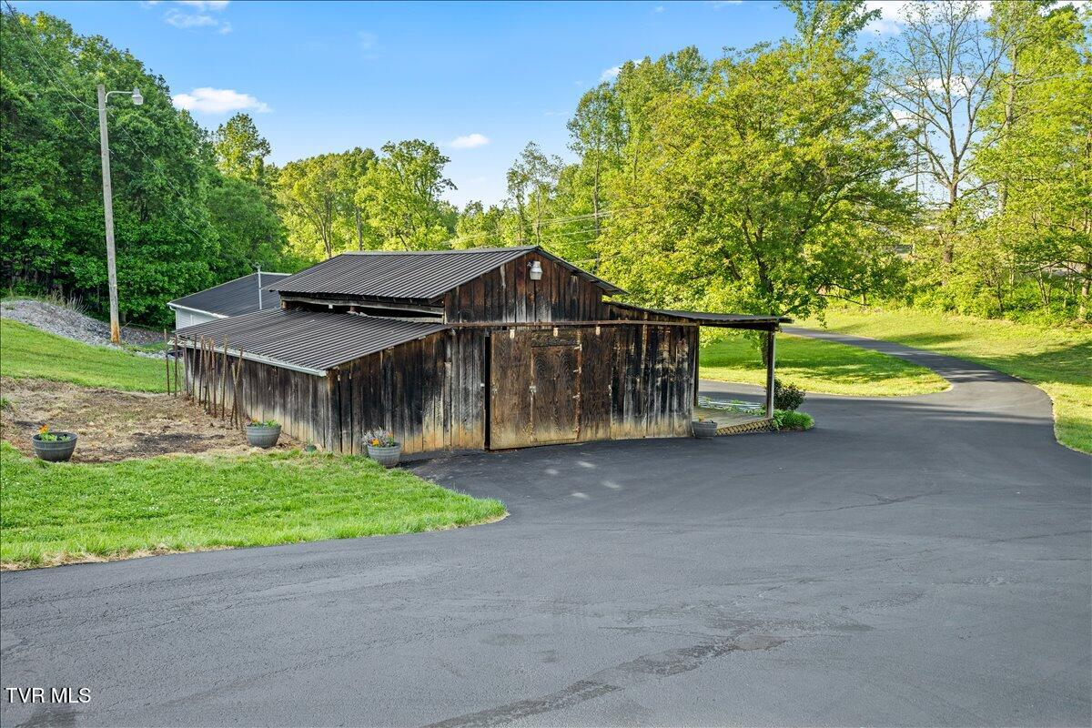 307 Fairridge Road Johnson City, TN 37604 - Photo 80 of 98 079-128A5941