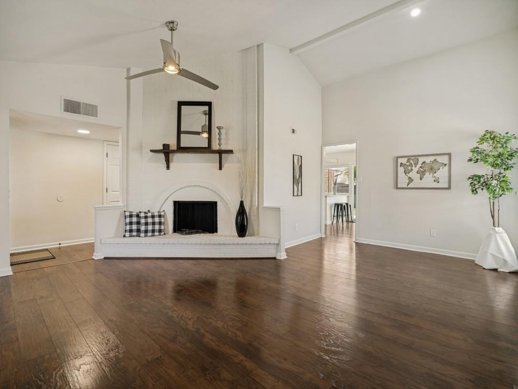 2036 Apple Valley Road Plano, TX 75023 - Photo 7 of 24