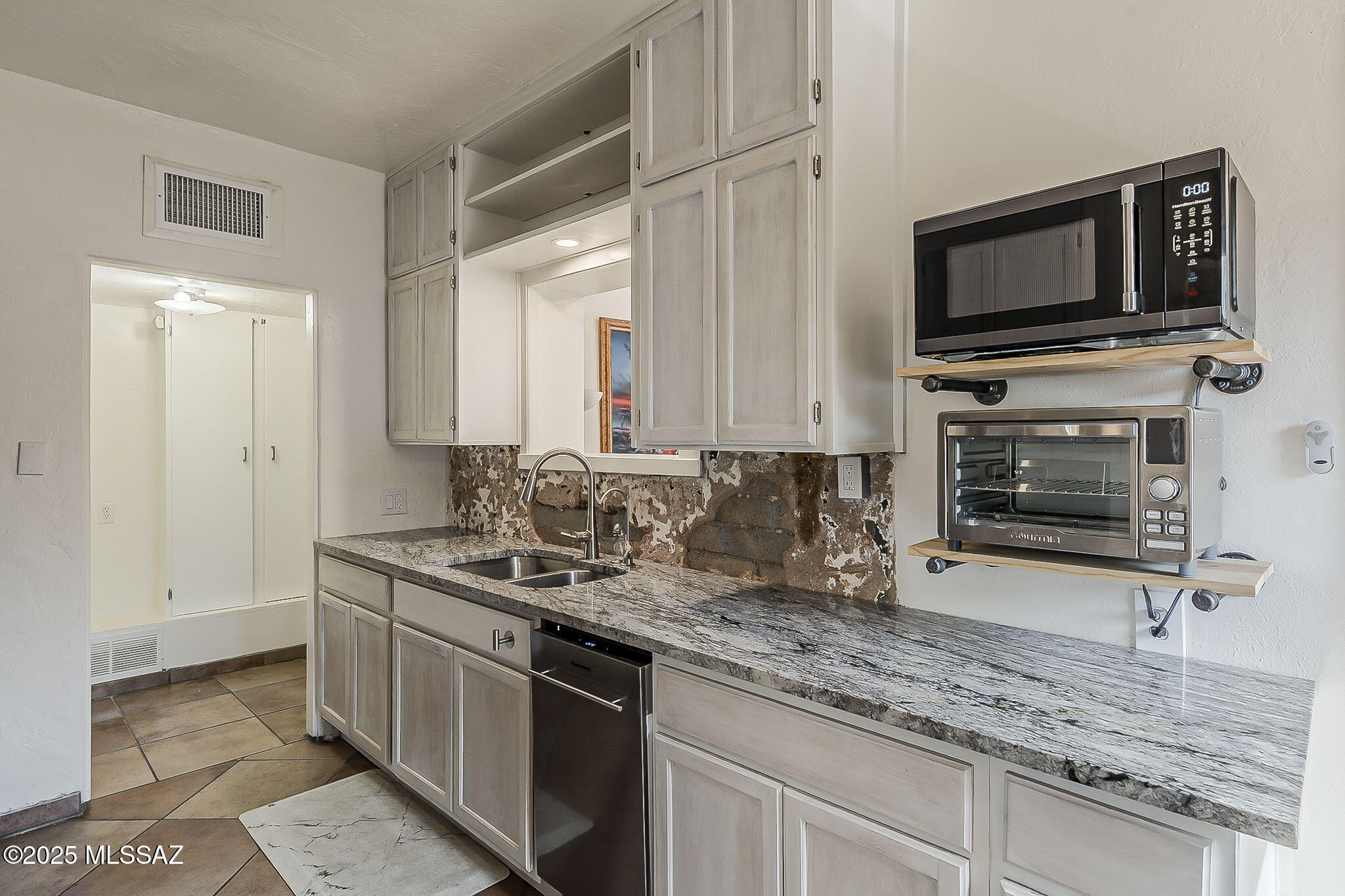 907 East Pastime Road Tucson, AZ 85719 - Photo 11 of 38 Gallery Image 11