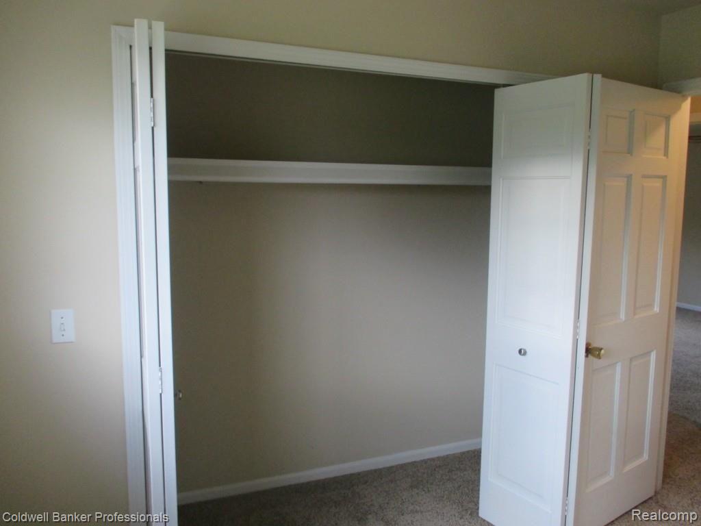 2033 Indian Road Lapeer, MI 48446 - Photo 15 of 55 Bedroom 1 closet.jpg