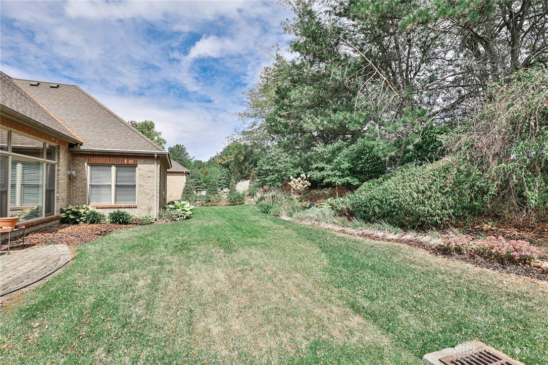 126 Rue Marseille Kettering, OH 45429 - Photo 25 of 35 Private Yard