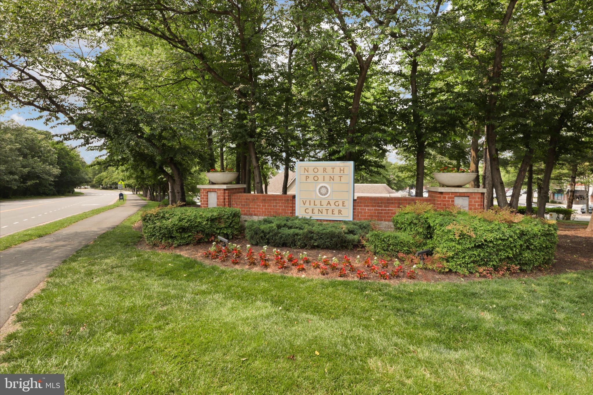 1660 Harvest Green Court Reston, VA 20194 - Photo 27 of 36