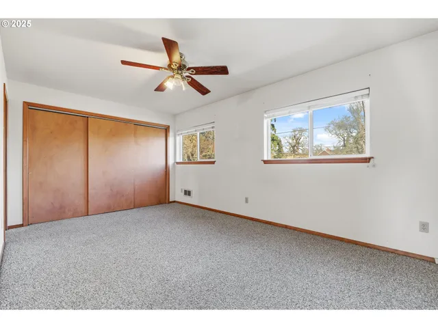 $1,399,000 | 4201 Barrett Drive, Hood River, OR 97031