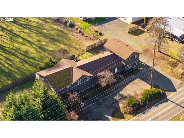 $1,399,000 | 4201 Barrett Drive, Hood River, OR 97031