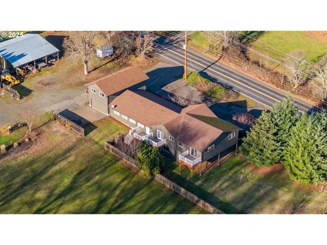 $1,399,000 | 4201 Barrett Drive, Hood River, OR 97031