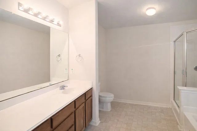 $2,000 | 19031 Telford Way, Tomball, TX 77375