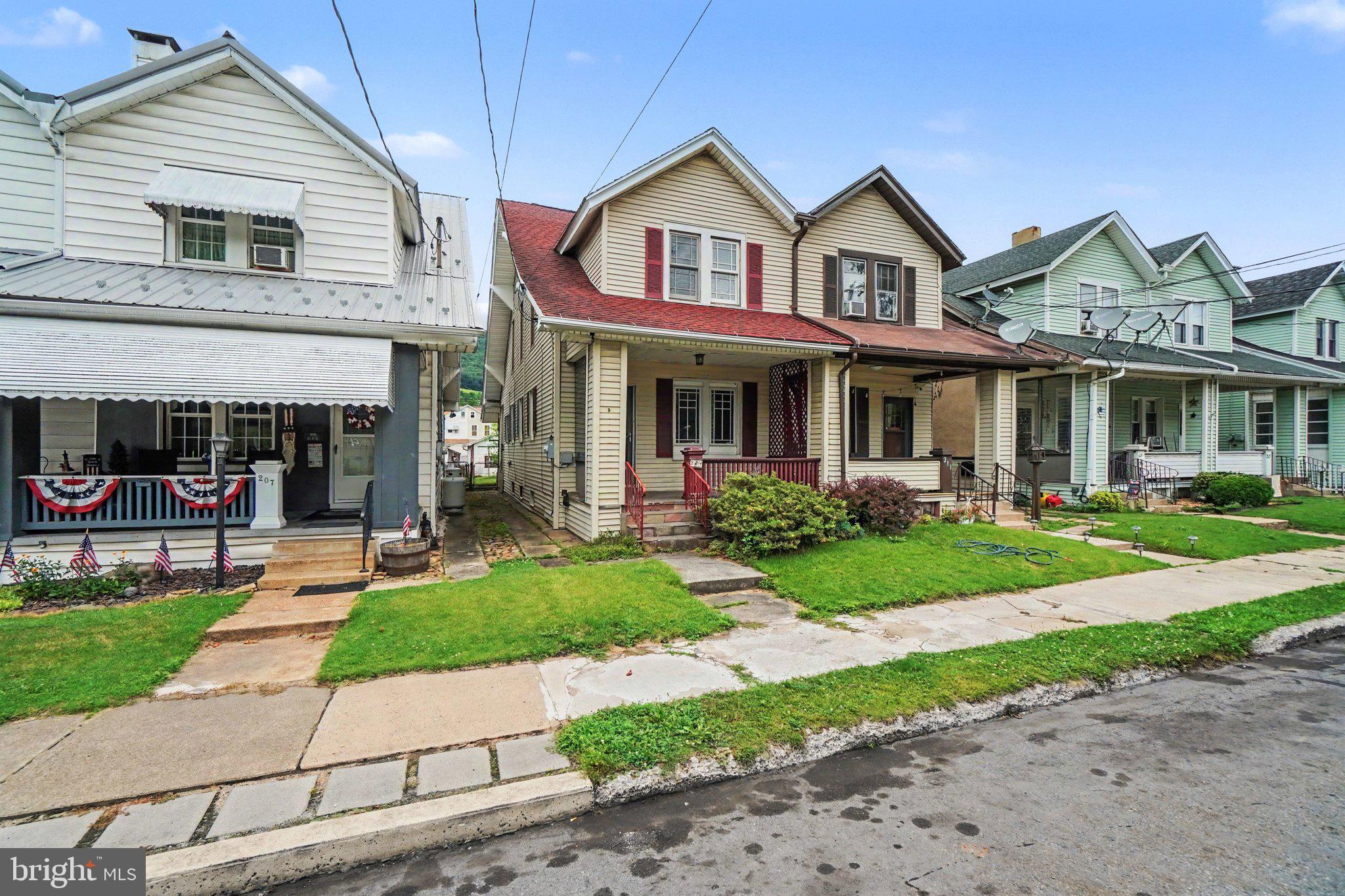 209 Main Street Lykens, PA 17048 - Photo 25 of 27